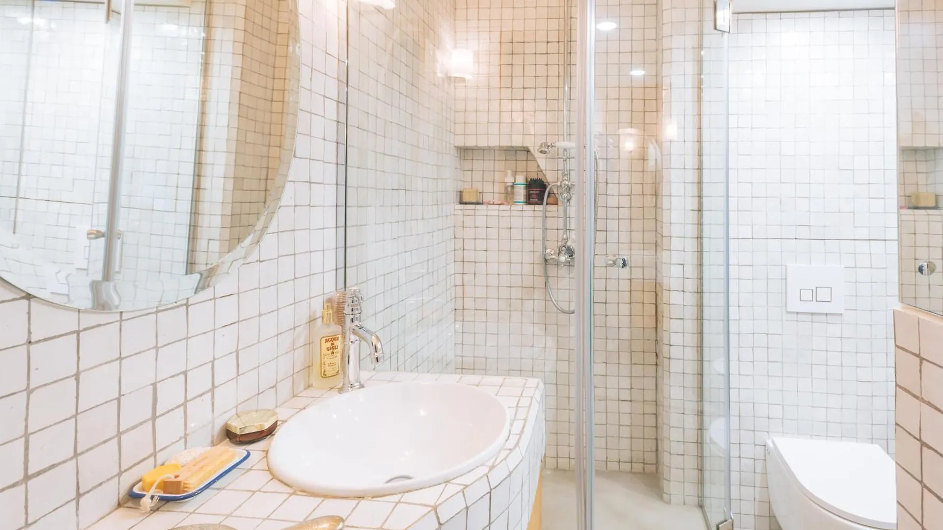 Modern Rustic-style 7th Arrondissement! Párizs